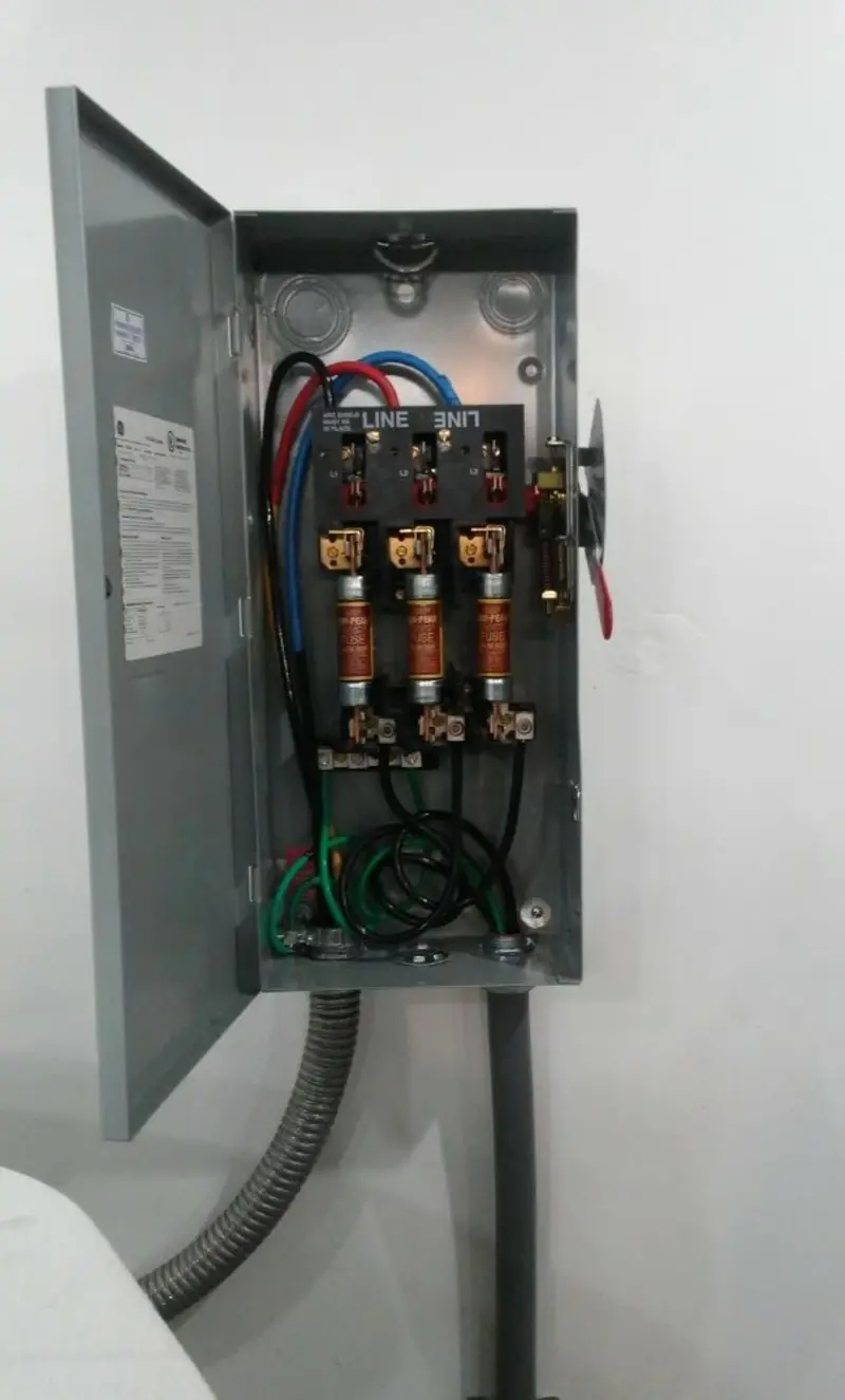 Three-phase disconnect switch installed for Electrical Wiring & Rewiring in Farmington Hills
